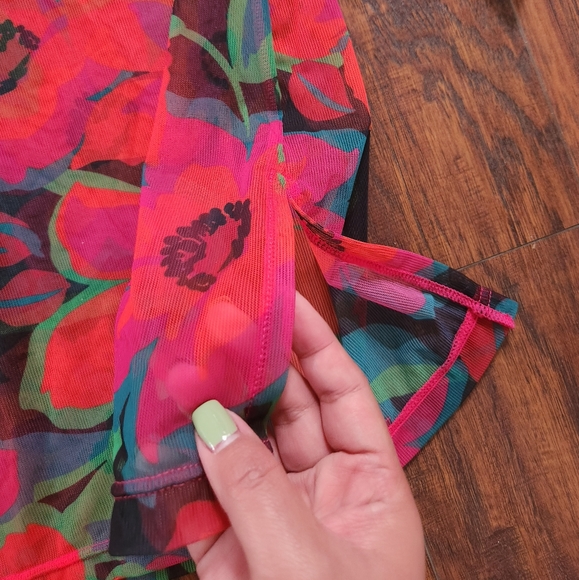 New Sanctuary Mock Neck Swim Cover Dress with Side Slits Savage Gardener - Picture 5 of 7